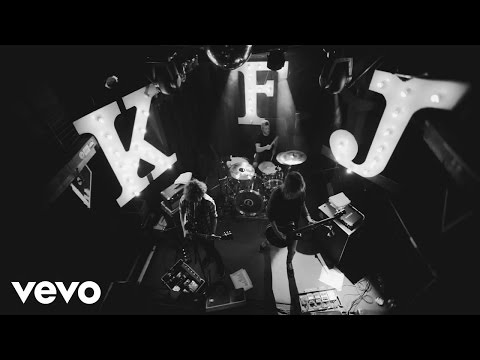 Kaiser Franz Josef - Believe (Performance Video)