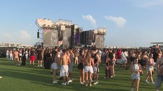 Mike  Towers encapçalarà el cartell del pròxim Reggaeton  Beach Festival