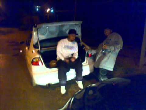 Bajo Anonimato . Me Miran Feo Ft Vozone ( Ex CNV )