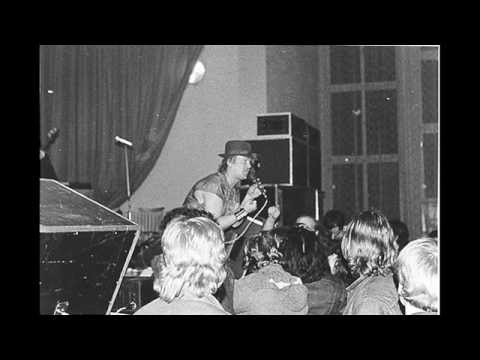 Klaxon Rock - KLAXON rock - Pěšky s ježky (R. Černý/ R. Černý)