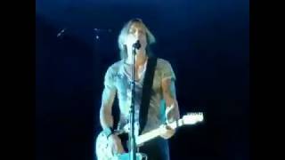 Keith Urban Live. Never Comin Down