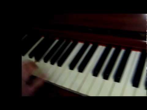 PIANO ALEMAN VERTICAL