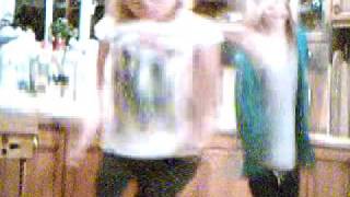 i shake i move - lmfao