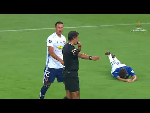 Cruzeiro golea y se mantiene vivo en el Grupo E