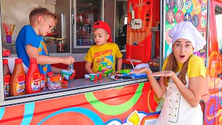 Download lagu Vlad and Niki explore their new mom's ice cream truck. mp3