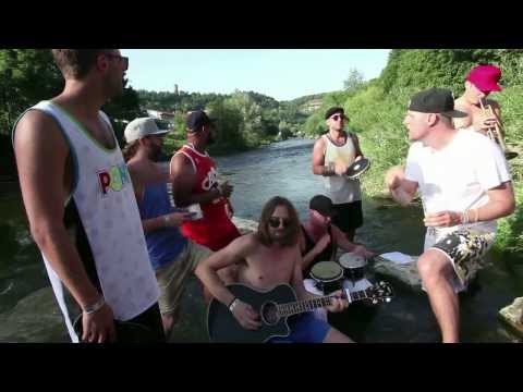 Hoffmaestro plays "Sliding Away" for Stuttgart student radio