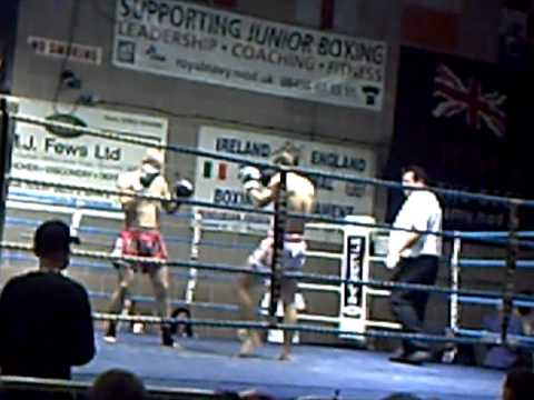 THAI BOXING ROUND 1 - DANNY SERGIU