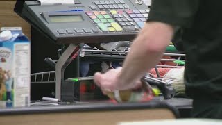 Fred Meyer facing potential strike amid employee strife