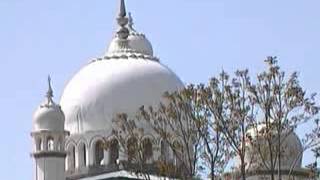 preview picture of video 'Tours-TV.com: Hazratbal Mosque'