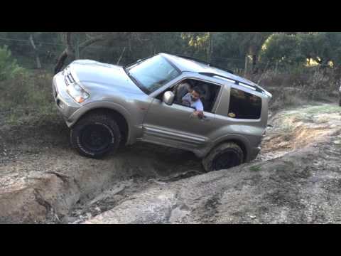 Mitsubishi Pajero 3.2 DiD in 2WD