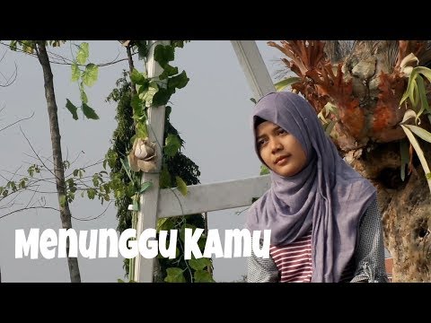 Menunggu Kamu - Adhyna (Official Music Video)