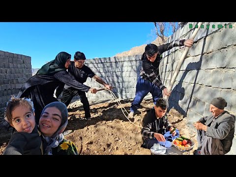 ❄️ Winter Family Bonding: Building & Feasting in Rural Iran!