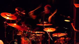 King Crimson&#39;s DINOSAUR in HD - Belew Levin Mastelotto in Montreal