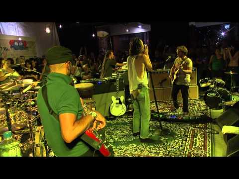 Crowded Elevator (HQ Live)