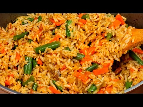 Easy Jollof Rice Recipe/Cameroonian jollof Rice/Yvonne Mforneh's Kitchen#onepotfood