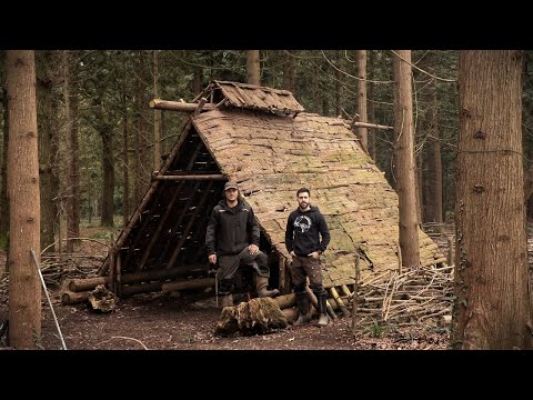 Viking House: Overnight Bushcraft Camp in the Viking Shelter