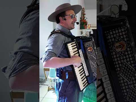 no Rancho Alegre em Laranjeiras do Sul no Paraná.Brasil. #shotrs #dance #baile