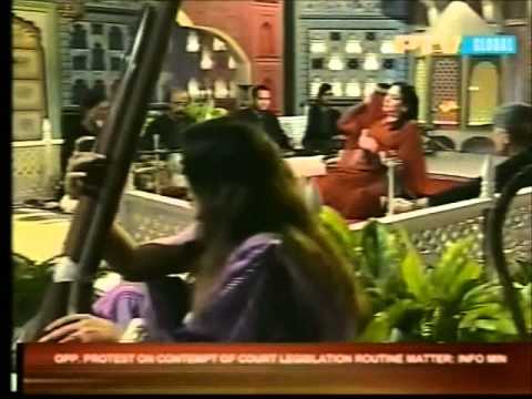 Tasawar Khanum - Dil Main Ik Leher Si Uthi Hai Abhi "Ghazal" [Mehfil E Shab] PTV