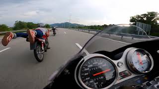 Download lagu Fuh!!! Rxz pulas tampa ragu ragu mp3 Download lagu Fuh!!! Rxz pulas tampa ragu ragu mp3