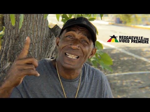 Philip Myers - Every Woman In The World [Official Video 2021]