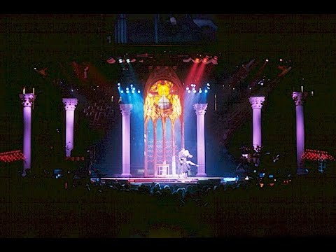 Madonna - Blond Ambition Tour (24 June 1990 New Jersey AI HD) [Interlacedgeek upscale]