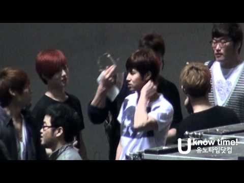 [fancam] 110527 SHINee with Uknow @ dć rehersal