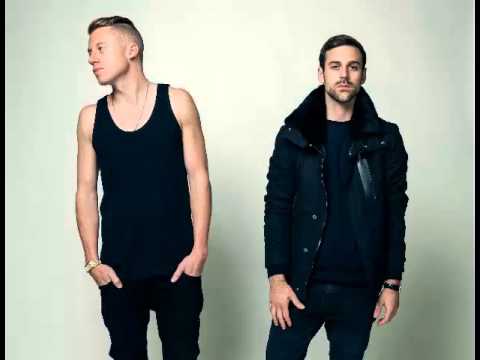 Macklemore and Ryan Lewis - Can't Hold Us (Lyrics Video) (Macklemore and Ryan Lewis - Can't Hold Us (Lyrics Video))