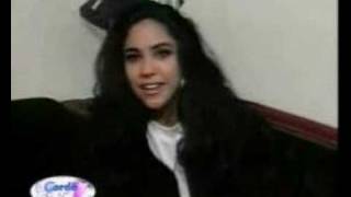 shakira-1993 bebek hali