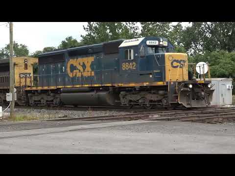 Fostoria iron triangle railfan park. CSX mixed freight train, locomotives 8842 & 9025.