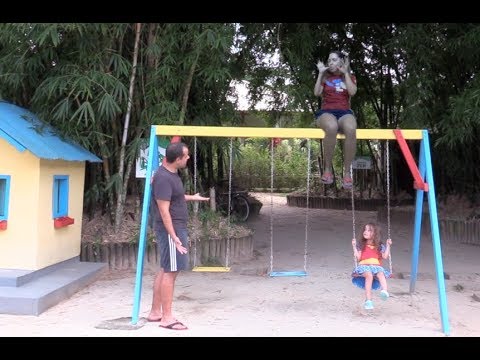 8 TIPOS DE CRIANÇAS NO PARQUINHO