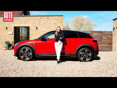 Do you need space AND speed? The Smart #3 outruns a Porsche!