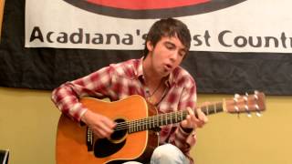 Mo Pitney: &#39;Just A Dog&#39; Live in the Lobby