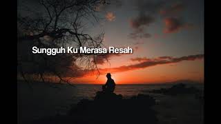 Download lagu U.K's - Disana Menanti Disini Menunggu (Lagu Lirik) Mp3. mp3