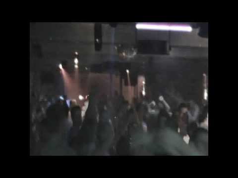 download lagu mp3 mp4 Kakadu Akad, download lagu Kakadu Akad gratis, unduh video klip Kakadu Akad