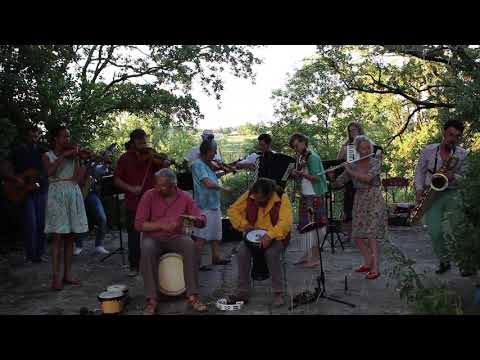 La ptite fée (Mazurka) - Caminarem Orchestra