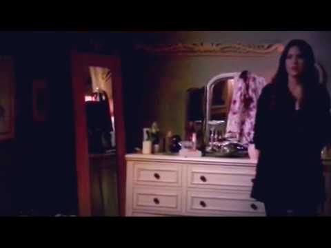 The Secret Circle Cassie and Diana 1x19