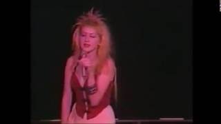Cyndi Lauper - Calm inside the storm LIVE ON BUDOKAN 1986