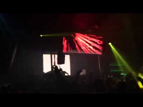 Club Space - Gareth Emery - Luke Bond featuring Roxanne Emery - On Fire