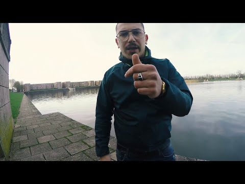 SC PAPI - Frappe chirurgicale (Official Music Video)