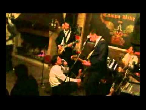 Intrepido's Band Road house blues