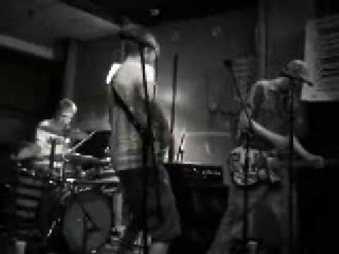 Dead Radical Metro 06