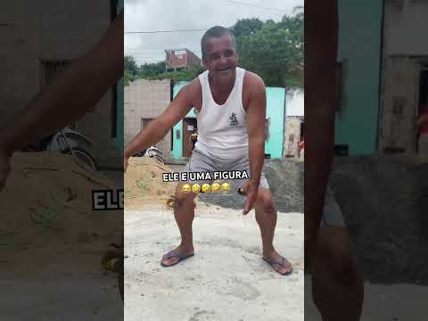 #Macelo Alves comediante da cidade de Aurelino Leal Bahia mostrando o velho amigo Kinha na diversão