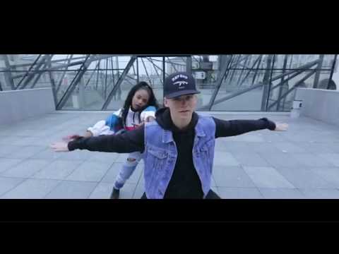 MAXIMILIEN HENRION Chorégraphe