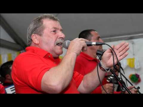 Desgarrada entre amigos