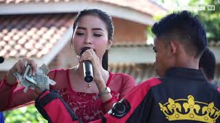 Download lagu Dayuni - Popy Samantha - Nirwana Mandala Susy Arzetty Live Desa Jagapura Gegesik Cirebon mp3 Download lagu Dayuni - Popy Samantha - Nirwana Mandala Susy Arzetty Live Desa Jagapura Gegesik Cirebon mp3