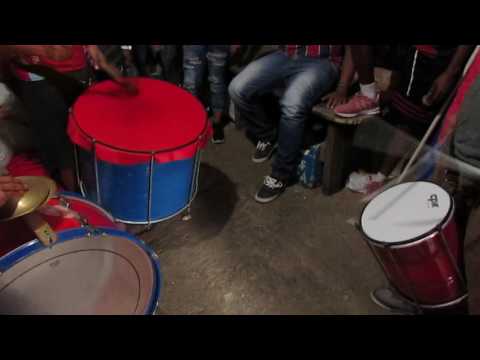 "Jorge El Magico Gonzalez" Barra: Turba Roja &bull; Club: Deportivo FAS