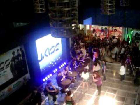 U KISS IN PHILIPPINES