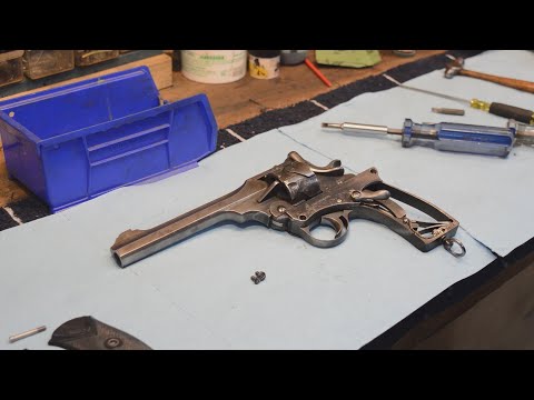 Webley-Fosbery conservation and function; Anvil 084
