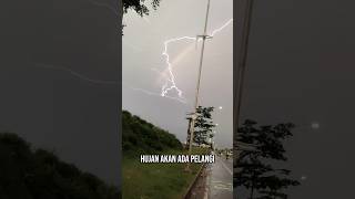Download lagu Setelah Hujan Pasti Ada Pelangi ? #shorts #fenomenaalam mp3 Download lagu Setelah Hujan Pasti Ada Pelangi ? #shorts #fenomenaalam mp3