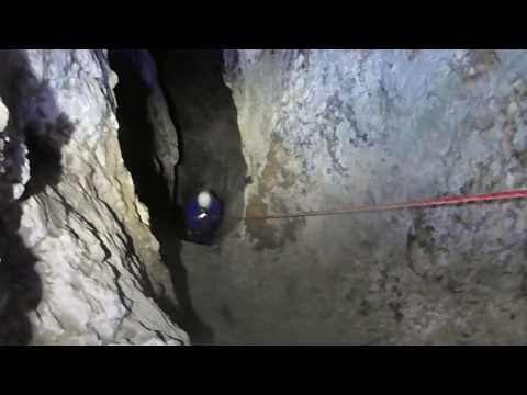 Esperhöhle (Schacht -30m)